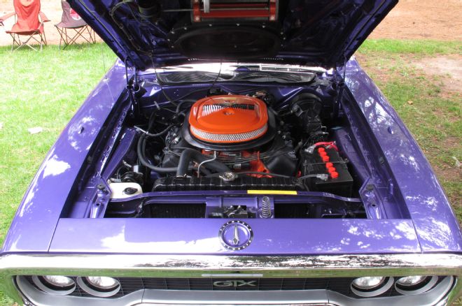 Attached picture 2015-smmc-joseph-1971-plymouth-gtx-engine.jpg