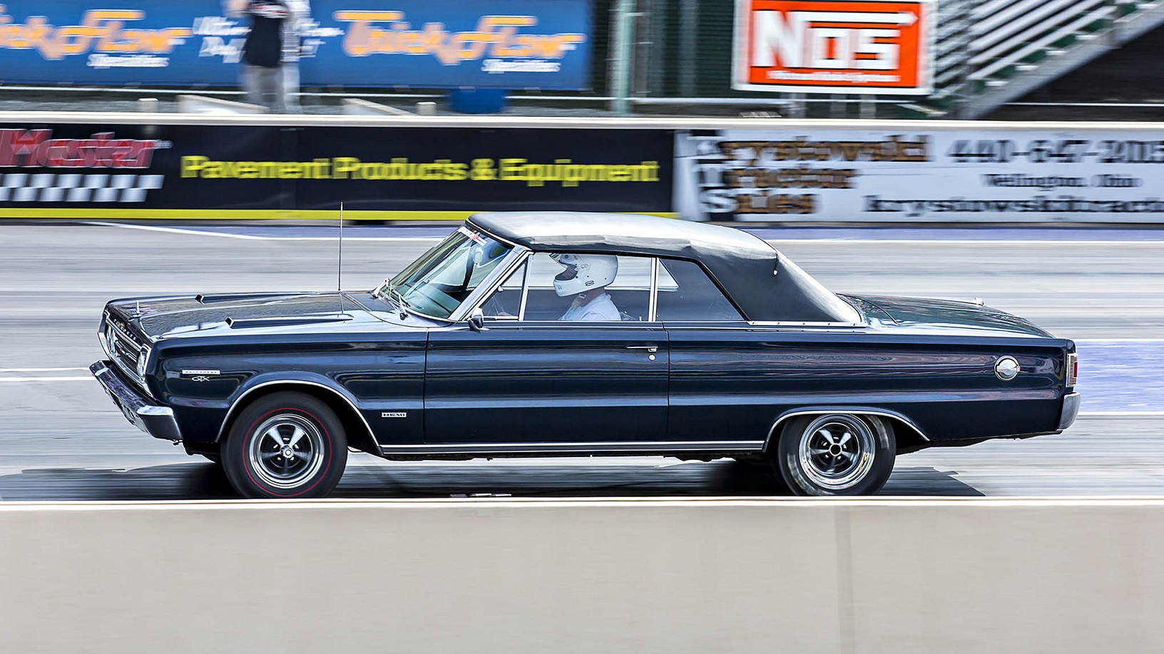 Attached picture 091-2016-drag-week-hot-rod-summit-race-gallery.jpg