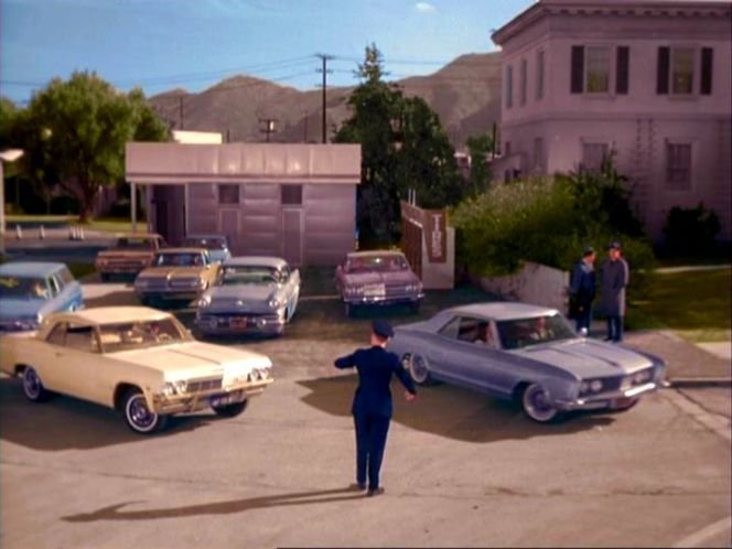 Attached picture 4391_1963buickrivierabewitched_low_res.jpg