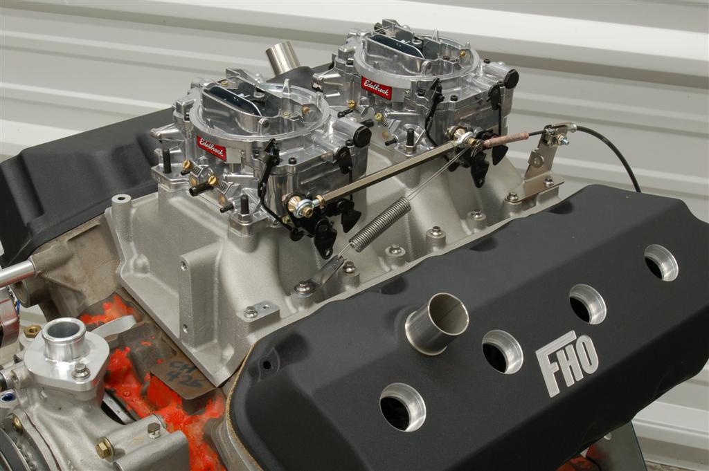 Which Edelbrock carburetor setups exist?