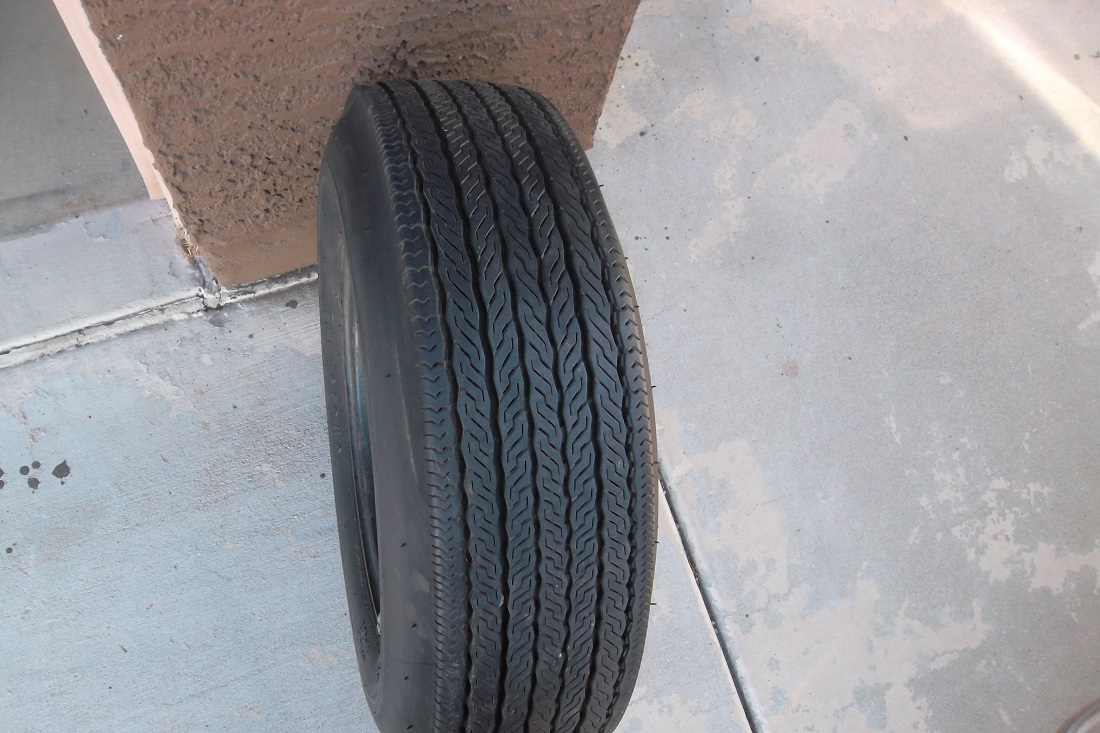 Attached picture Tread.JPG