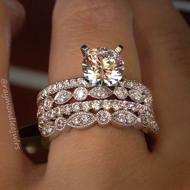 Attached picture 213ca91e9dd995a6a7676d8605911a65--unique-wedding-rings-beautiful-engagement-rings.jpg
