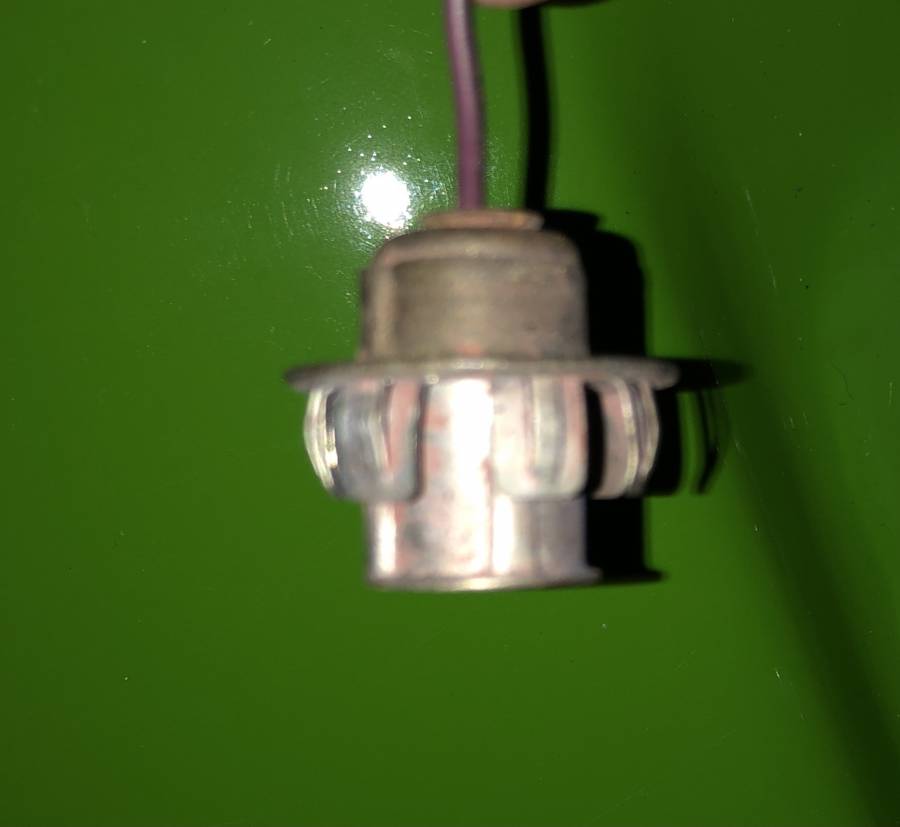 Attached picture socket.jpg