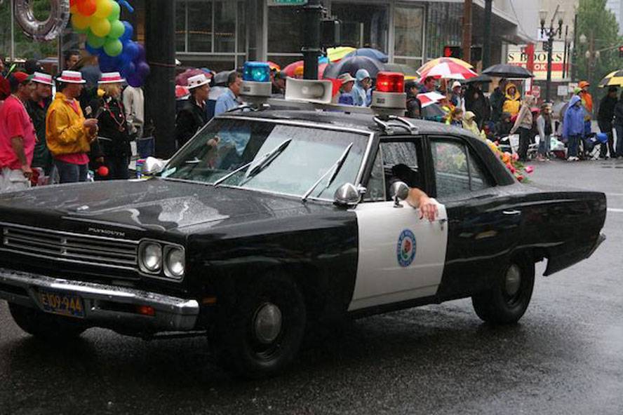 Attached picture Old_portland_police_car.jpg