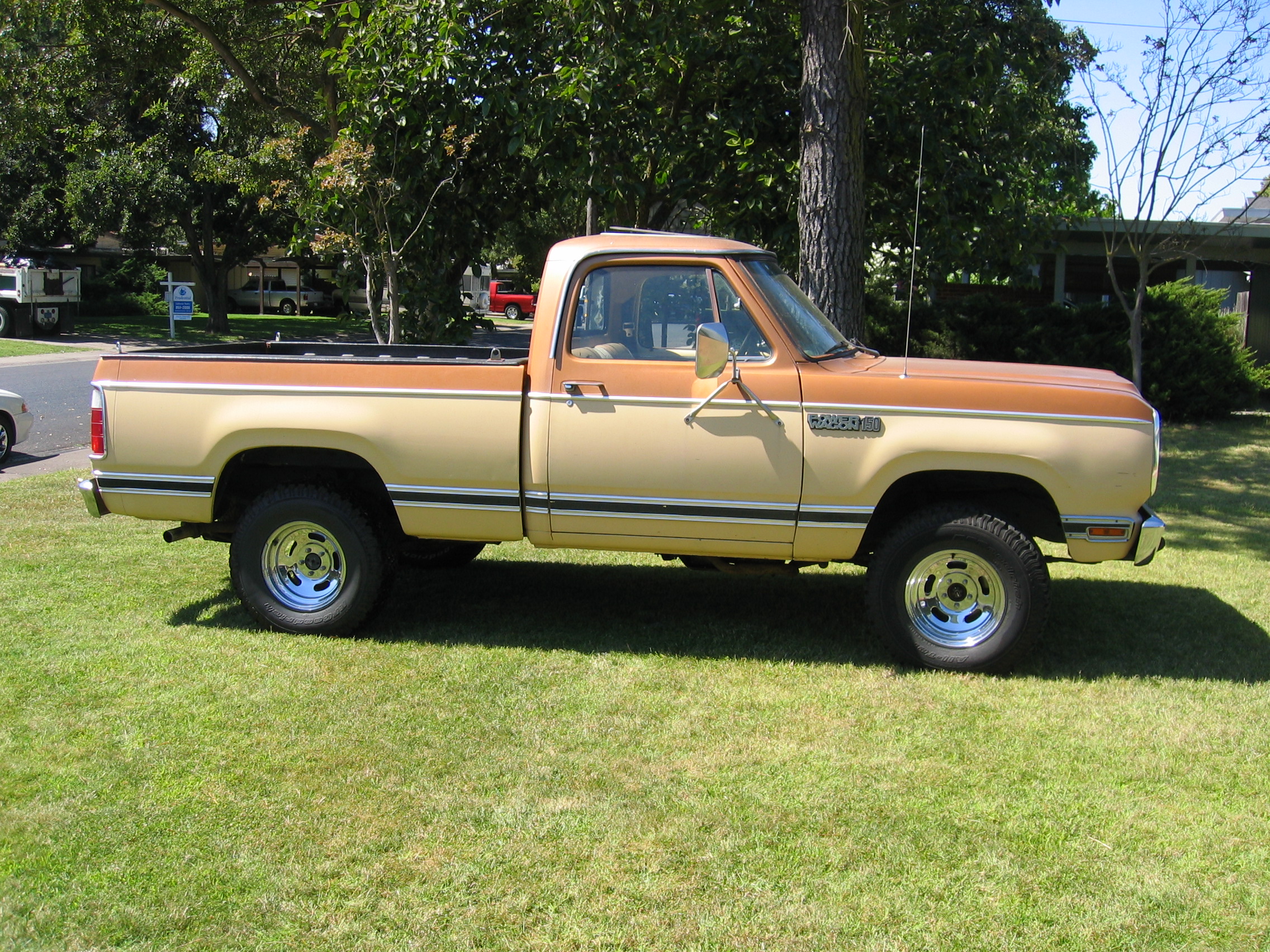 Attached picture 2012317-advsedodge1.jpg