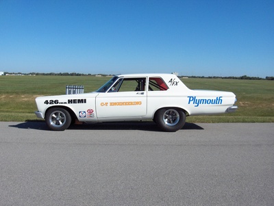 Attached picture 3994138-5364456426307-1965-PLYMOUTHRACE-CAR.jpg