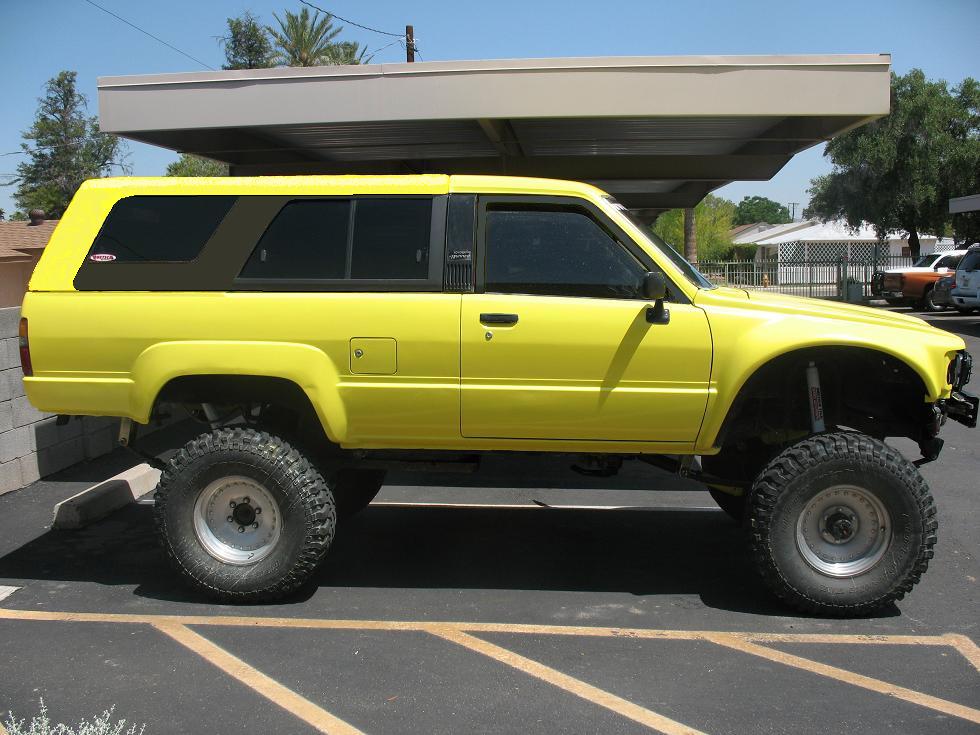 Attached picture 4426330-RollerYellow4Runner.jpg