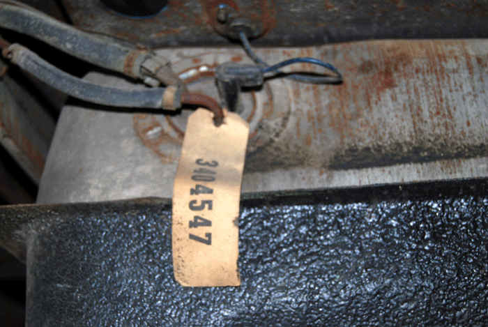 Attached picture 4483523-gas-tank-tag.gif