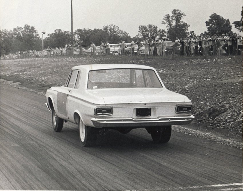 Attached picture 4571645-64Plymouth-RaceHemi1a.jpg