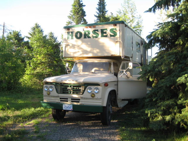 Attached picture 4788759-horsehauler.jpg