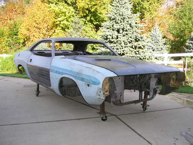 Attached picture 4893140-73challenger002.JPG