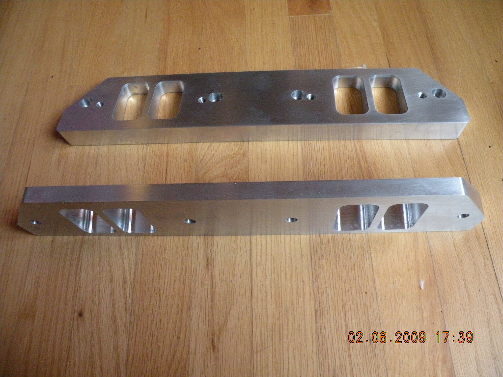 Attached picture 5006042-B1HEADSTOINDYINTAKEADAPTERPLATES489.JPG