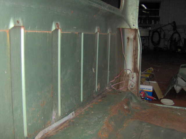 Attached picture 5079048-Rearwall1.JPG