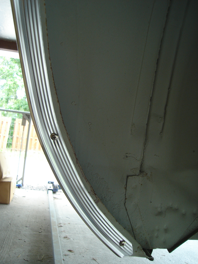 Attached picture 5258059-wheelopeningmolding.jpg