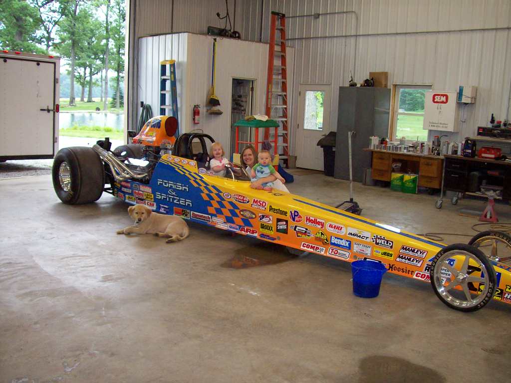 Attached picture 5385617-dragster010.jpg