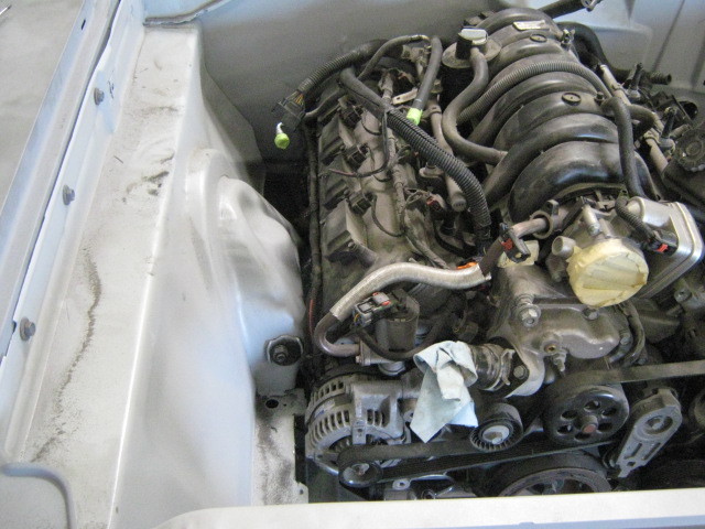 Attached picture 5397639-Motorinstall020.jpg