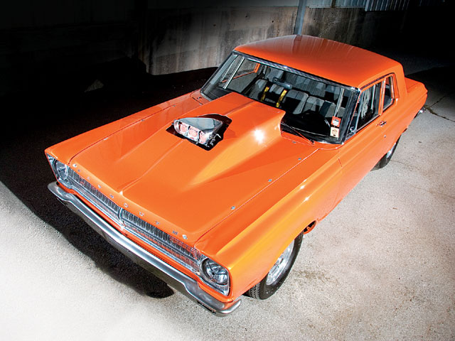Attached picture 5500595-mopp_0803_01_z+1965_plymouth_belvedere+front_view-orangepearl.jpg