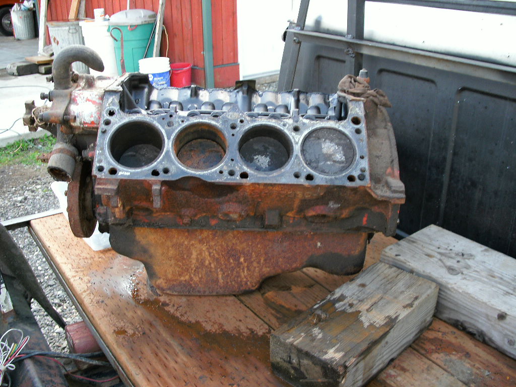 Attached picture 5536798-273motor025.JPG