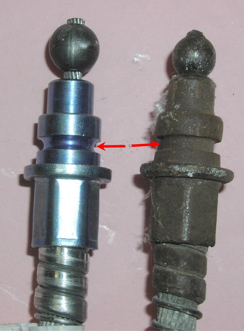 Attached picture 5551256-BrakeCableEndFittingDifference.jpg