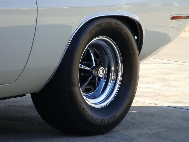 Good Street Tire In 275 295 60 15 Moparts Forums