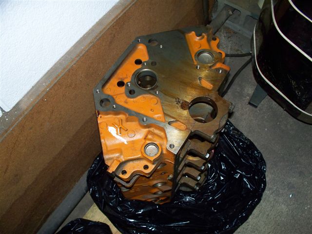 Attached picture 5748384-xmotor006.jpg