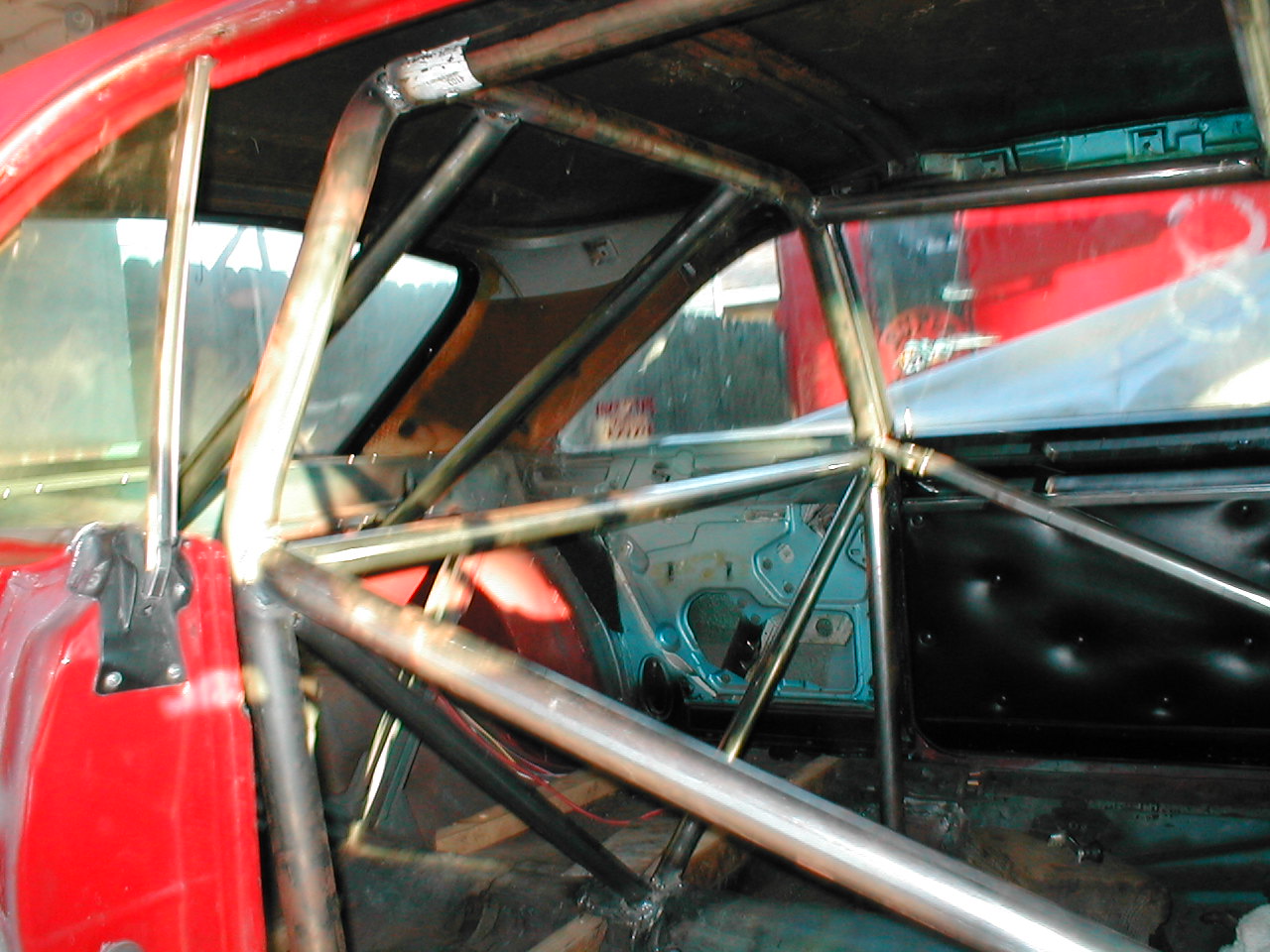 Attached picture 5768594-rollcage024.jpg