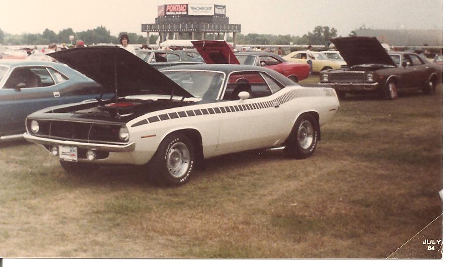 Attached picture 6158253-MoparNationals19841970AARCudawhite.jpg