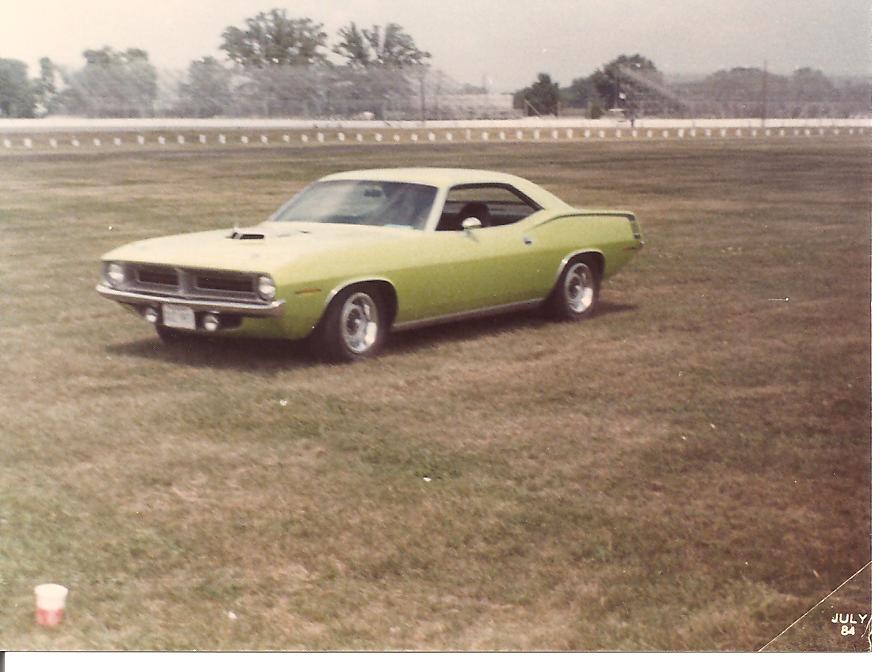 Attached picture 6158260-MoparNationals19841970Cudalime.jpg