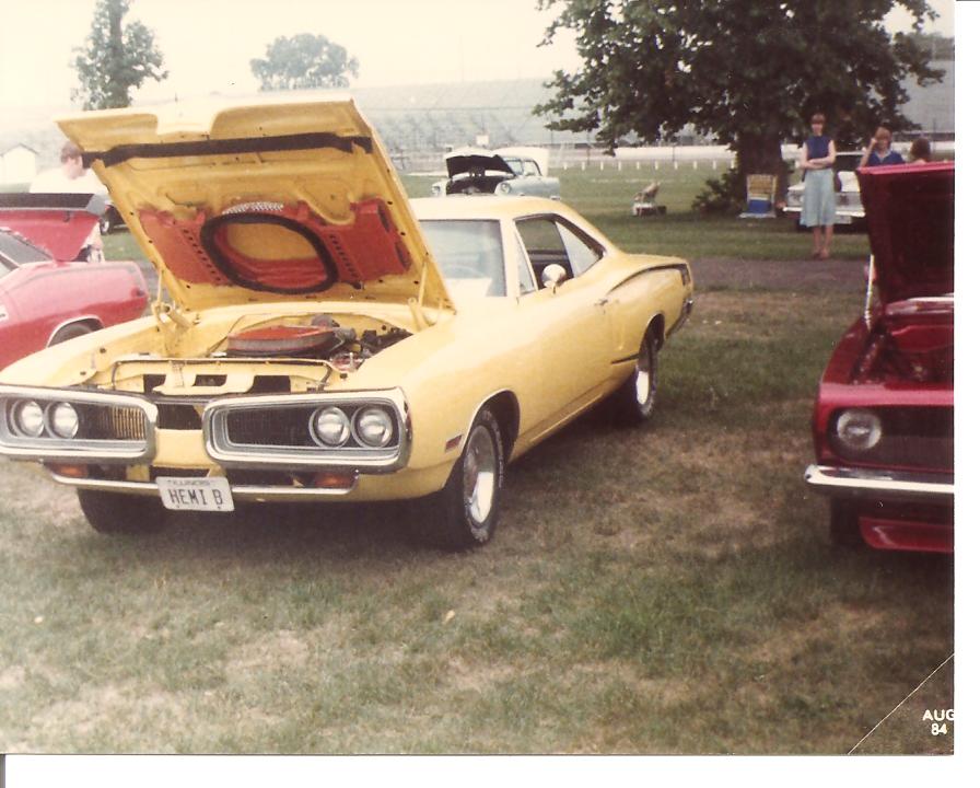Attached picture 6158284-MoparNationals19841970SuperBee.jpg