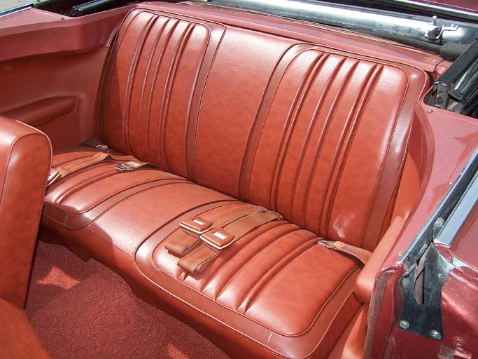 Attached picture 6198526-REARSEAT.jpg