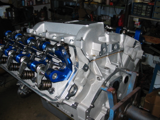 Attached picture 6532656-Tim'sHemi088.jpg