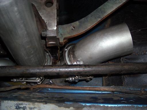Attached picture 6630427-downpipe006.JPG