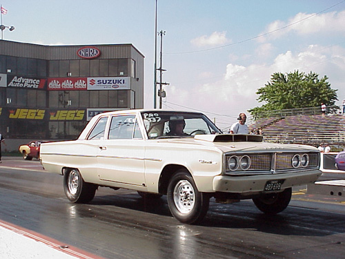Attached picture 6752854-1966_Dodge_Coronet_Deluxe_1.jpg