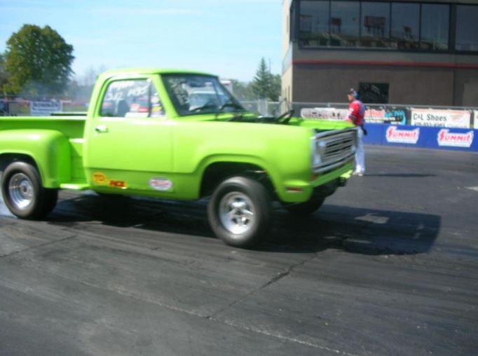 Attached picture 6837061-Greentruck.JPG