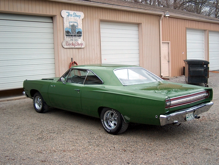 Attached picture 6929363-1968RoadRunner005.jpg