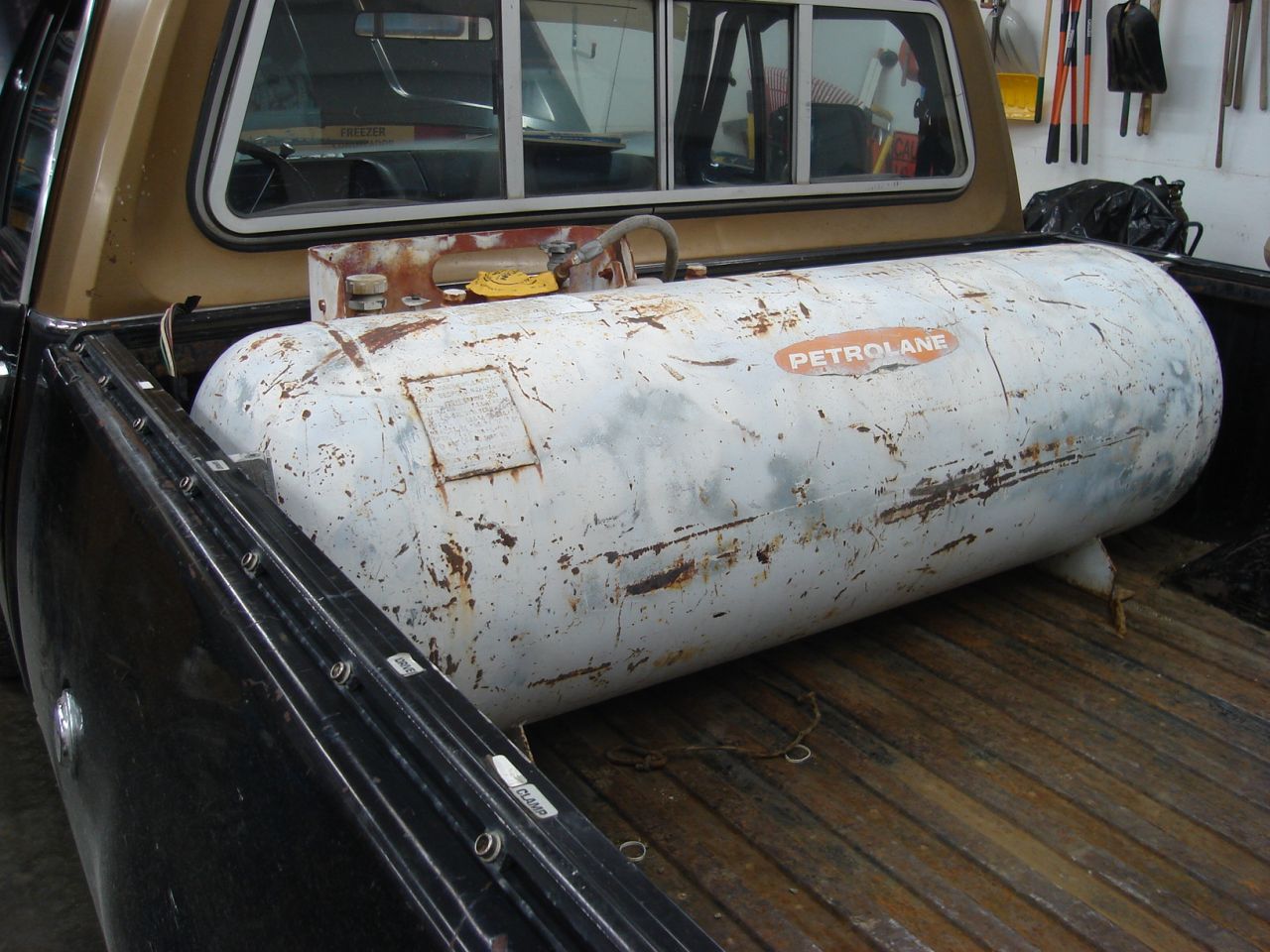 Attached picture 6933514-76propane_2.jpg
