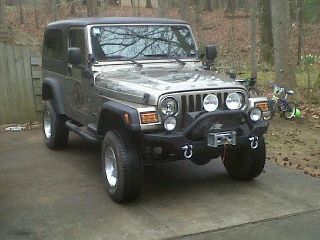 Attached picture 7110620-liftedjeep.jpg