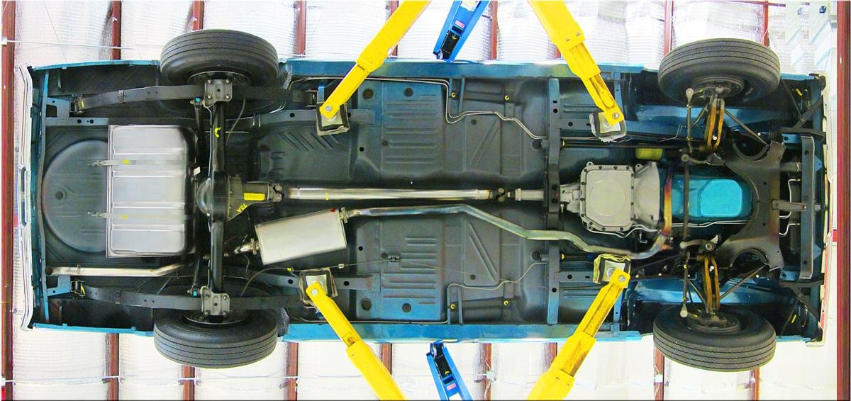 Attached picture 7126957-undercarriage.jpg