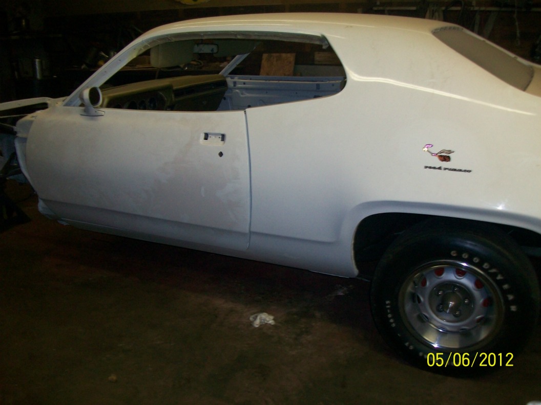 Attached picture 7195284-roadrunner4003.jpg