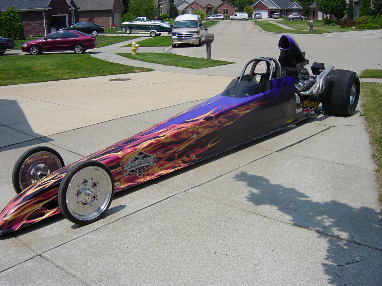 Attached picture 7435253-Dragster001.jpg