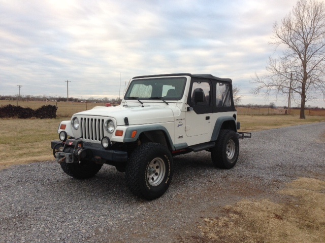 Attached picture 7533202-newjeep.jpg