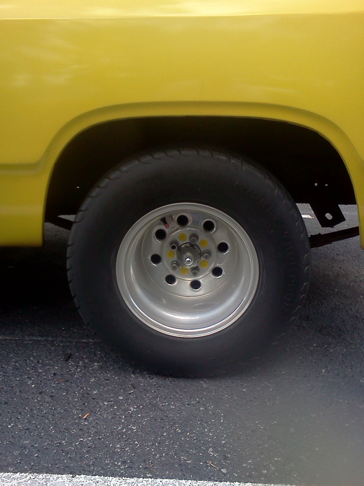 Attached picture 7584534-rearwheel.jpg