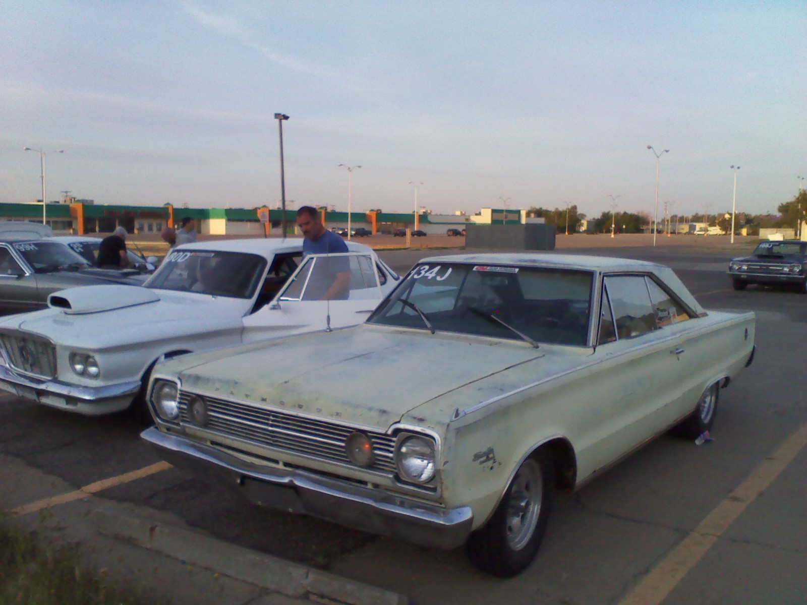 Attached picture 7744776-Dragweek7.jpg