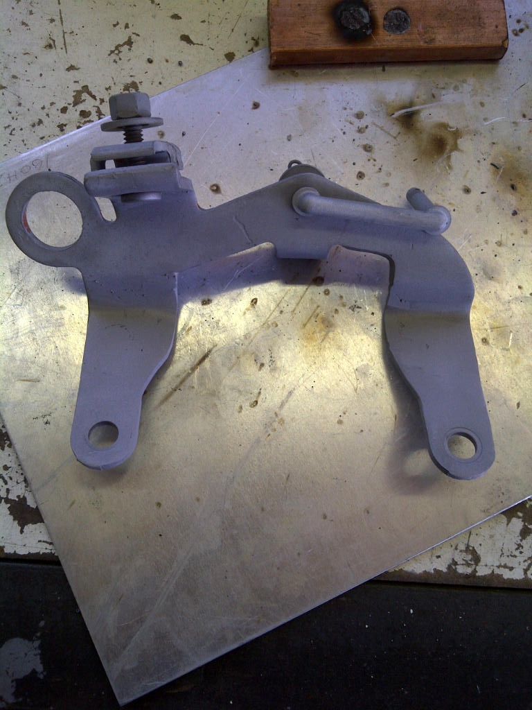 Attached picture 7775728-bracket2.JPG