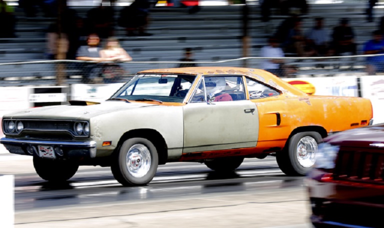 Attached picture 7951575-drag-week-2013-action-096.jpg
