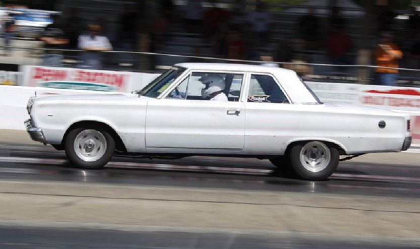 Attached picture 7957300-drag-week-2013-action-152.jpg