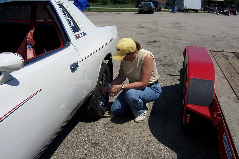 Attached picture 8007255-tirelady.jpg