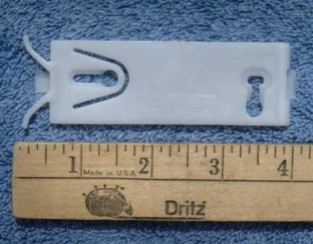 Attached picture 8113576-trim-clip-lower.jpg
