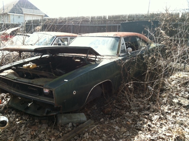 Attached picture 8294294-1968-HEMI-Charger-02.jpg