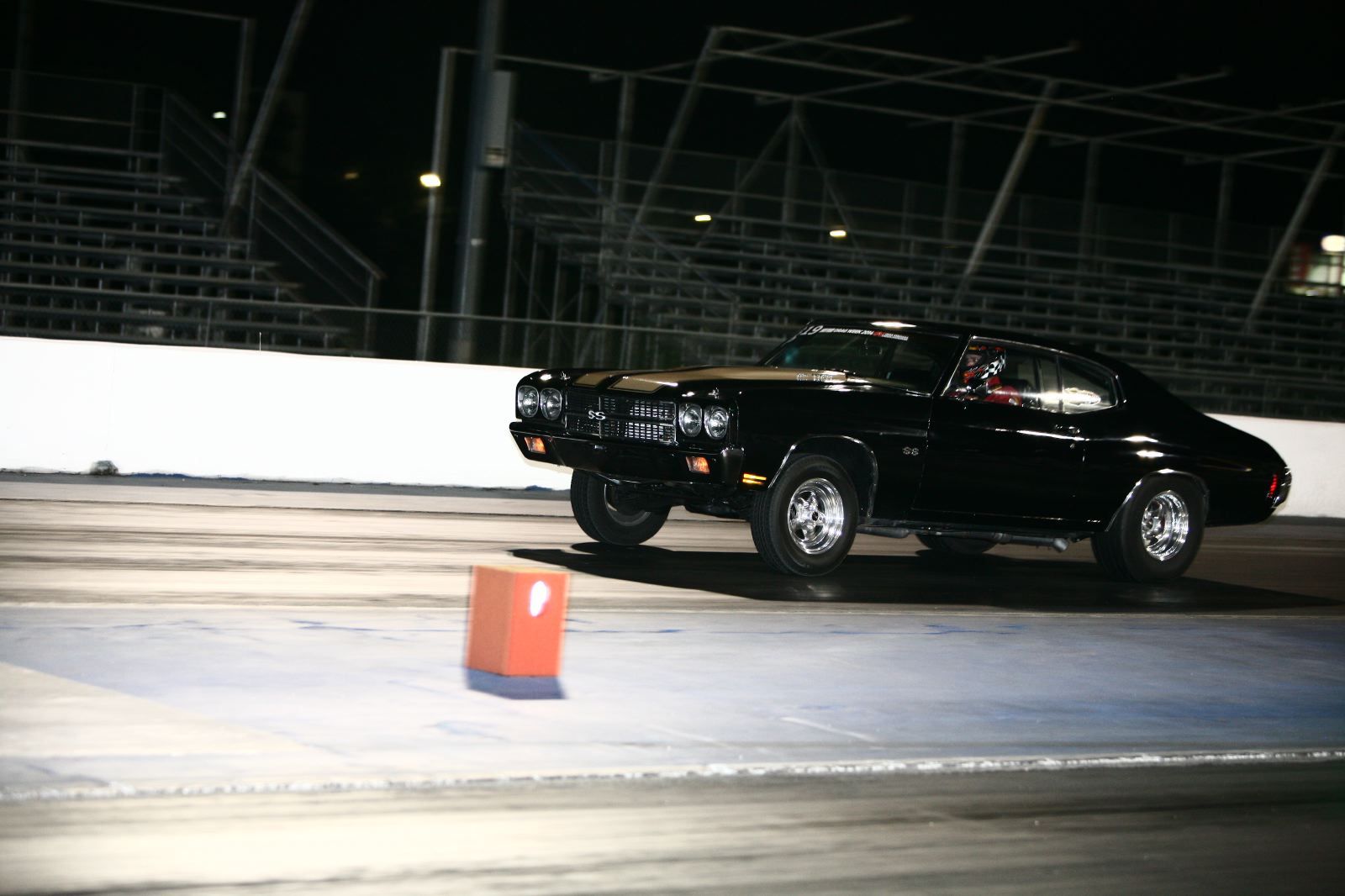 Attached picture 8343239-drag-week-2014-day-5-night-web-22.jpg